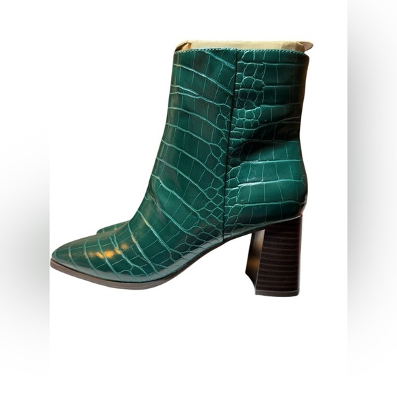 INC Dasha Crocodile Booties 5 M - Picture 2 of 8